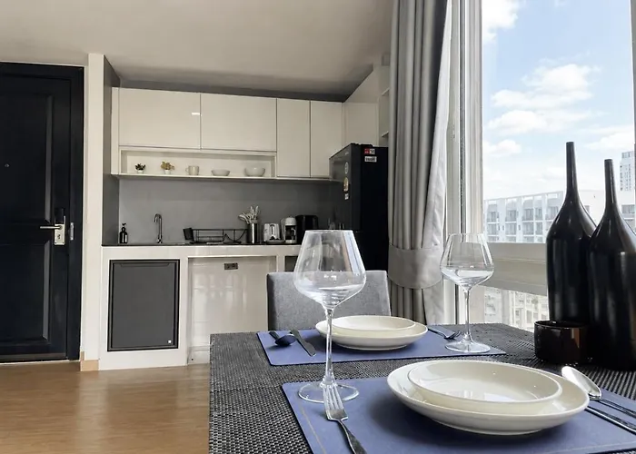 Modern Cityscape1br - Ultra Fast Wifi - Bts On Nut Apartment *