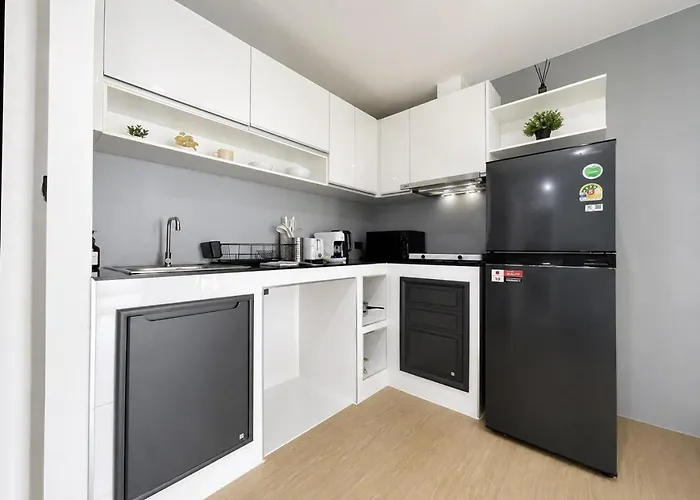 Modern Cityscape1br - Ultra Fast Wifi - Bts On Nut Apartment Bangkok