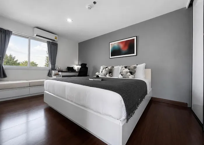Modern Cityscape1br - Ultra Fast Wifi - Bts On Nut Apartment *